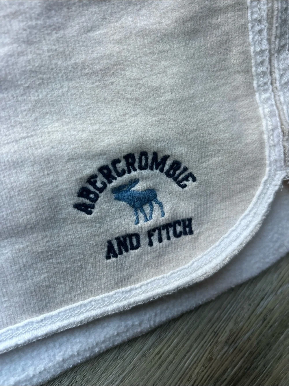 Rare Abercrombie & Fitch Y2K vintage Women's Lounge Shorts with Navy 1892